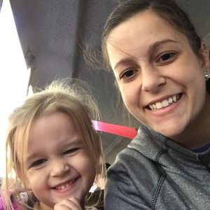 Meet your Posher, Kim